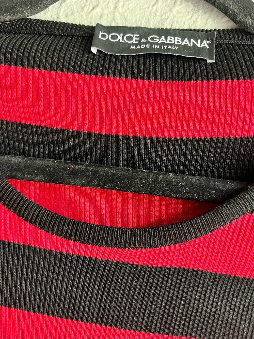 Dolce and Gabbana silk Red and Black Striped Top - Picture 3 of 4